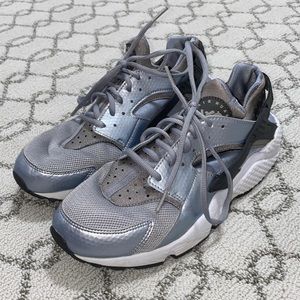 Gray Nike Air Huaraches!